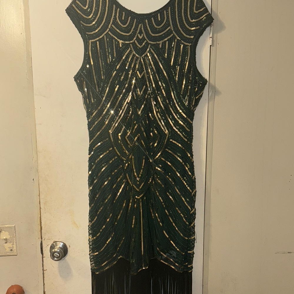 Elegant Green Sequin Dress